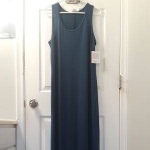 Dani sleeveless T dress